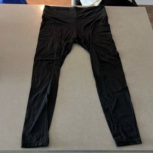 Athleta Stash Pocket Salutation Tight Leggings